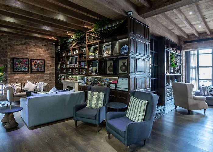 Zocalo Hotel
