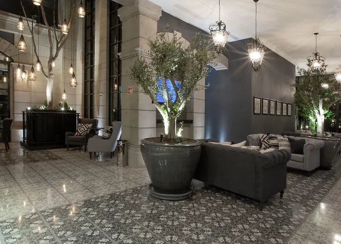 Zocalo Hotel