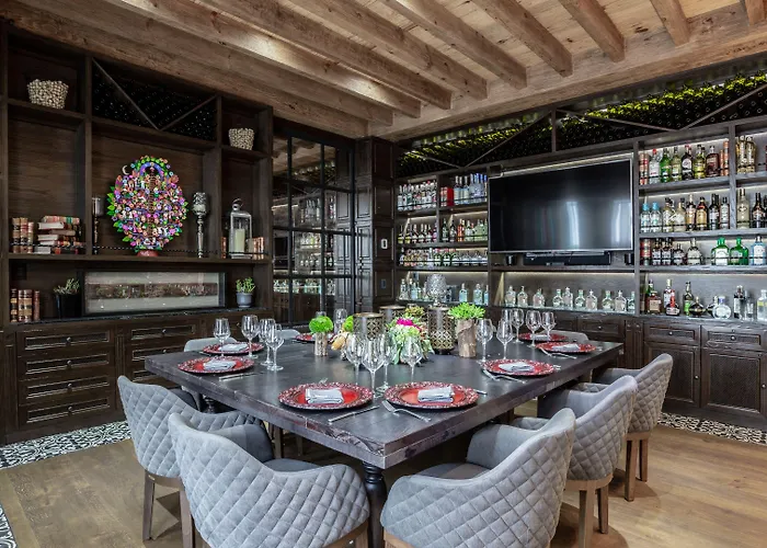 Zocalo Hotel